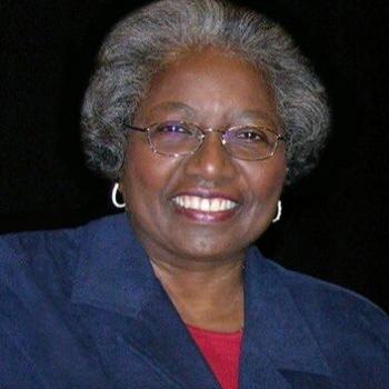 Carolyn Lewis, portrait